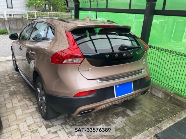 Volvo CROSS COUNTRY 2013-08 7730424-5