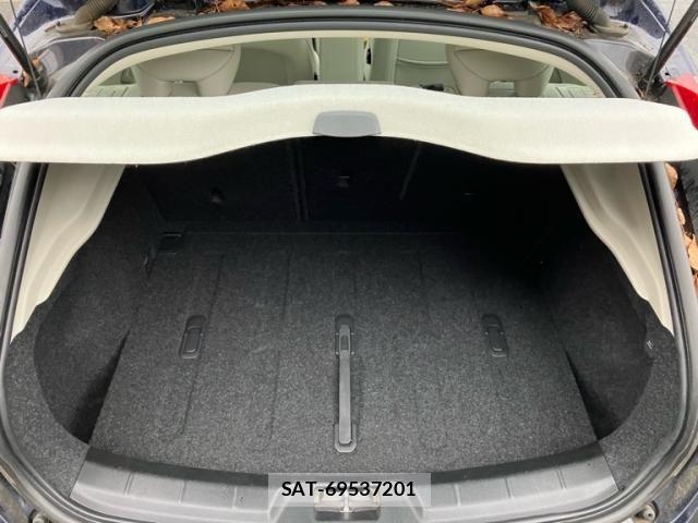 Volvo CROSS COUNTRY 2016-03 7880325-6