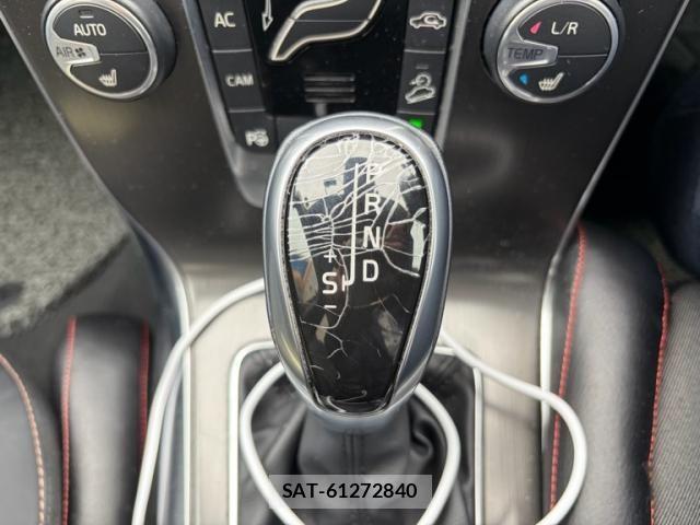 Volvo CROSS COUNTRY 2014-02 7880327-17