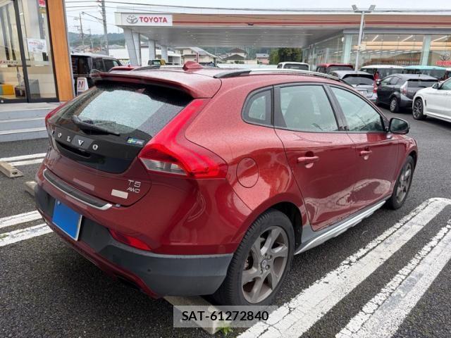 Volvo CROSS COUNTRY 2014-02 7880327-4