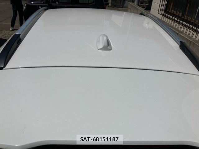 Volvo CROSS COUNTRY 2013-08 7880324-11