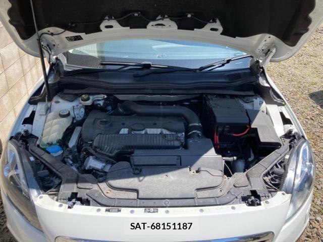 Volvo CROSS COUNTRY 2013-08 7880324-16