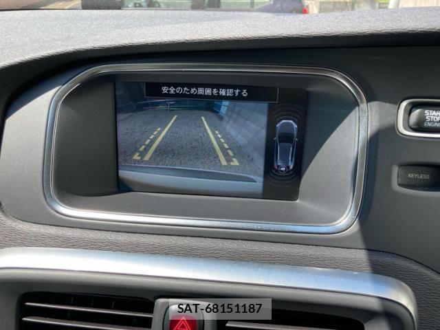 Volvo CROSS COUNTRY 2013-08 7880324-25
