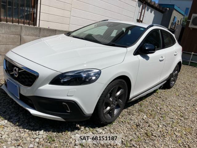 Volvo CROSS COUNTRY 2013-08 7880324-3