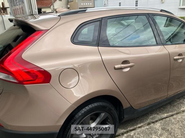 Volvo CROSS COUNTRY 2013-09 7964308-3
