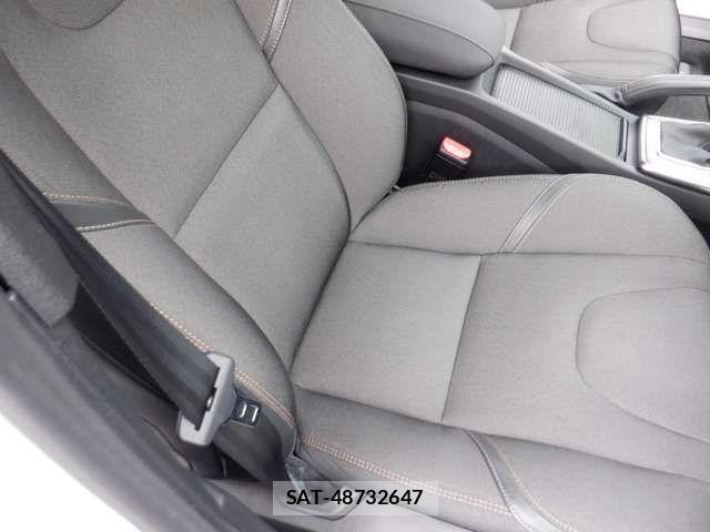 Volvo CROSS COUNTRY 2019-09 8102539-9