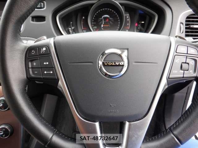 Volvo CROSS COUNTRY 2019-09 8102539-14