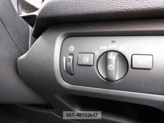 Volvo CROSS COUNTRY 2019-09 8102539-19