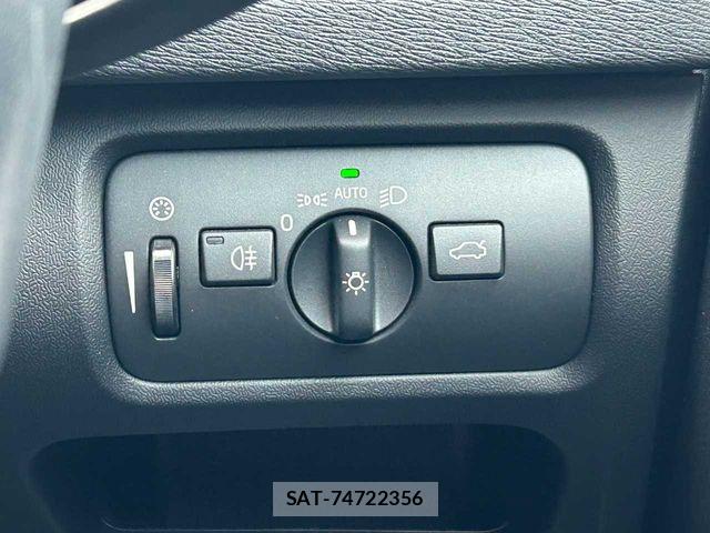 Volvo CROSS COUNTRY 2019-04 8146949-11