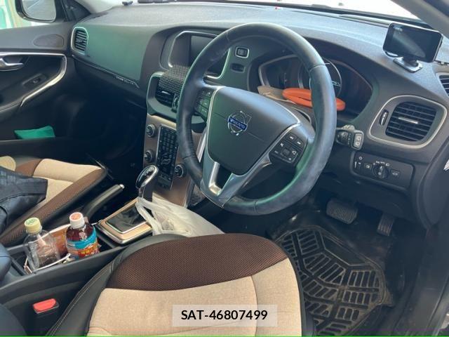 Volvo CROSS COUNTRY 2013-08 8146950-9