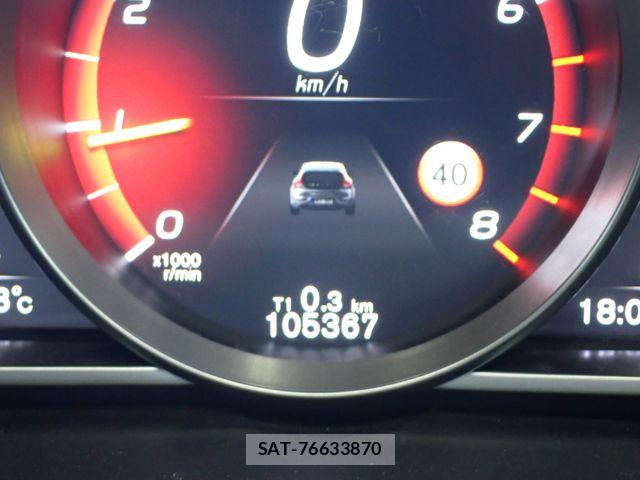 Volvo CROSS COUNTRY 2019-09 8247085-12