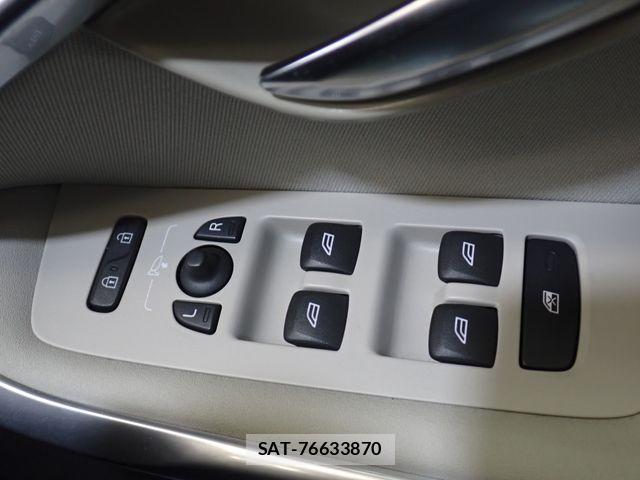 Volvo CROSS COUNTRY 2019-09 8247085-18