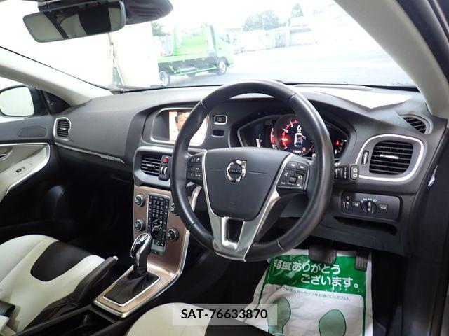 Volvo CROSS COUNTRY 2019-09 8247085-1