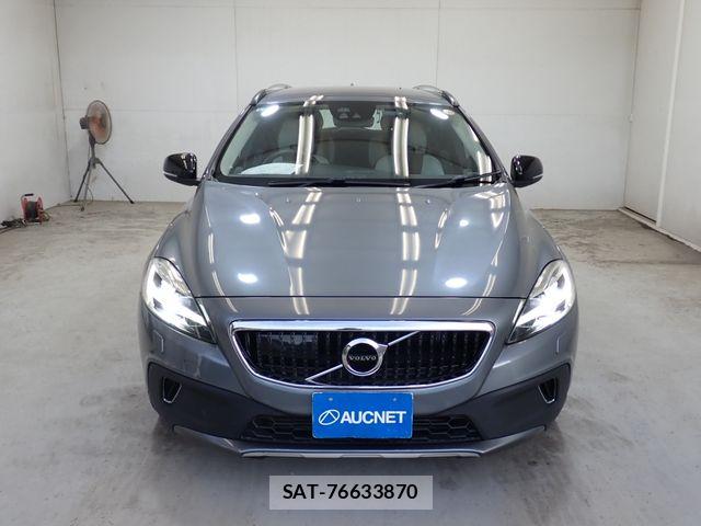 Volvo CROSS COUNTRY 2019-09 8247085-4