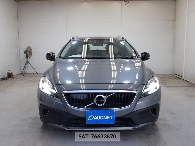 Volvo CROSS COUNTRY 2019-09 8247085-5