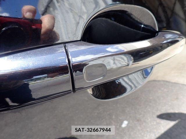Volvo CROSS COUNTRY 2018-06 8247087-7