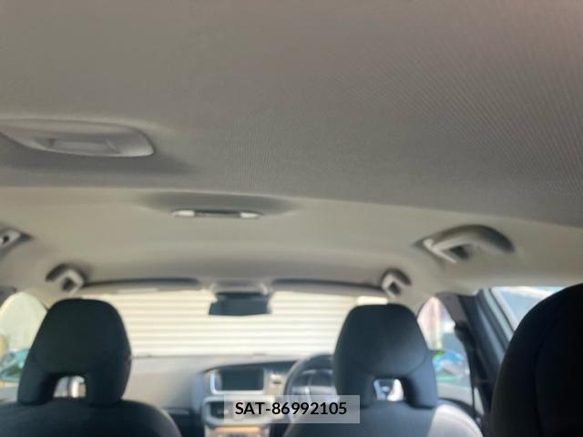 Volvo CROSS COUNTRY 2013-10 8317900-11