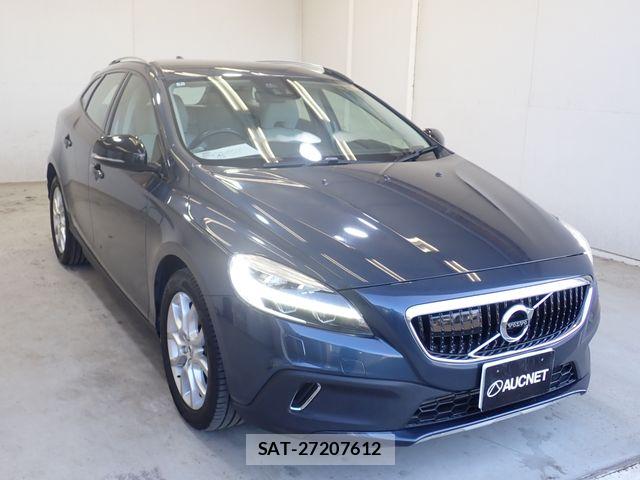 Volvo CROSS COUNTRY 2018-01 8528074-3