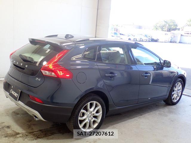 Volvo CROSS COUNTRY 2018-01 8528074-7
