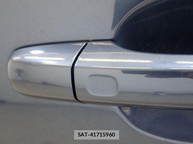 Volvo CROSS COUNTRY 2017-06 8528072-10