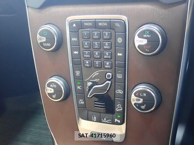 Volvo CROSS COUNTRY 2017-06 8528072-13