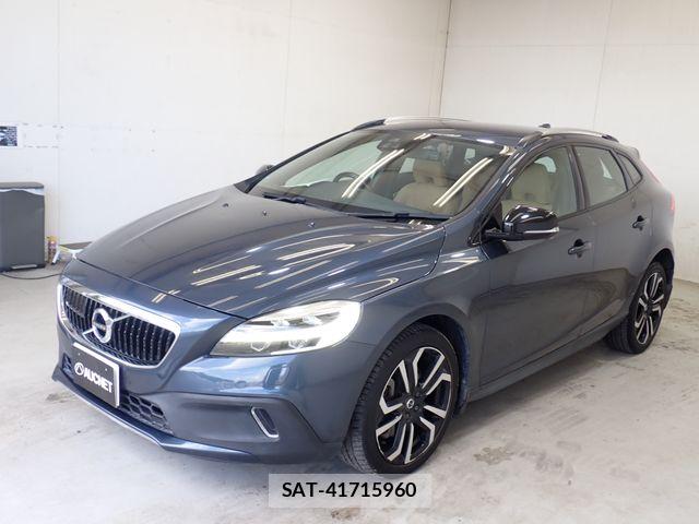 Volvo CROSS COUNTRY 2017-06 8528072-6