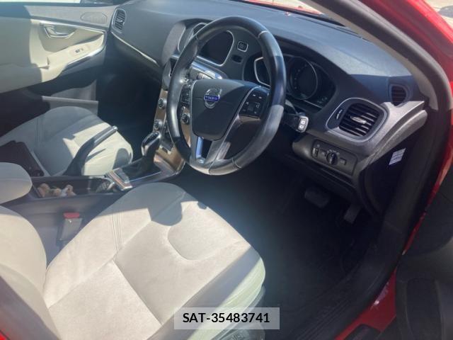 Volvo CROSS COUNTRY 2013-09 8563991-11