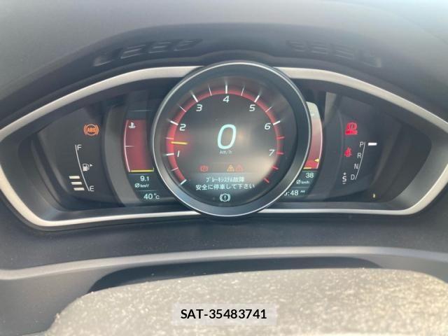 Volvo CROSS COUNTRY 2013-09 8563991-15