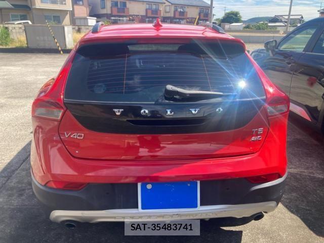Volvo CROSS COUNTRY 2013-09 8563991-3