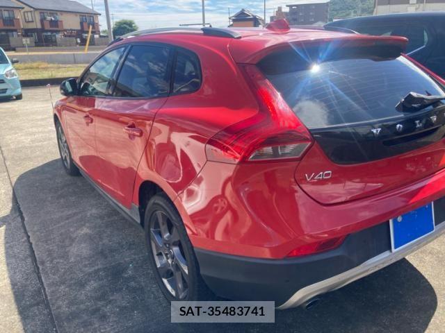 Volvo CROSS COUNTRY 2013-09 8563991-4