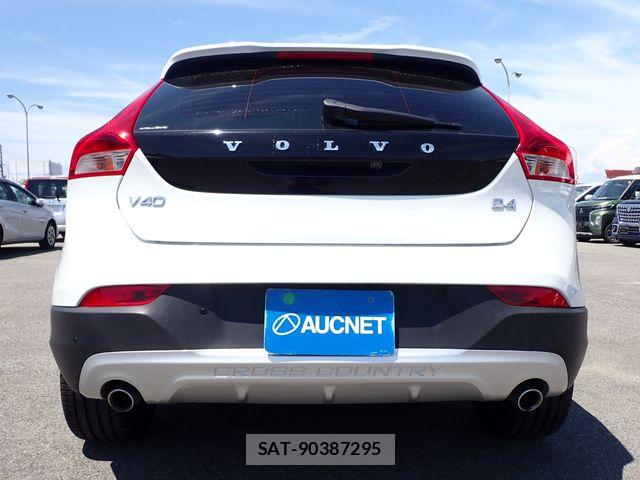 Volvo CROSS COUNTRY 2017-09 8563990-9