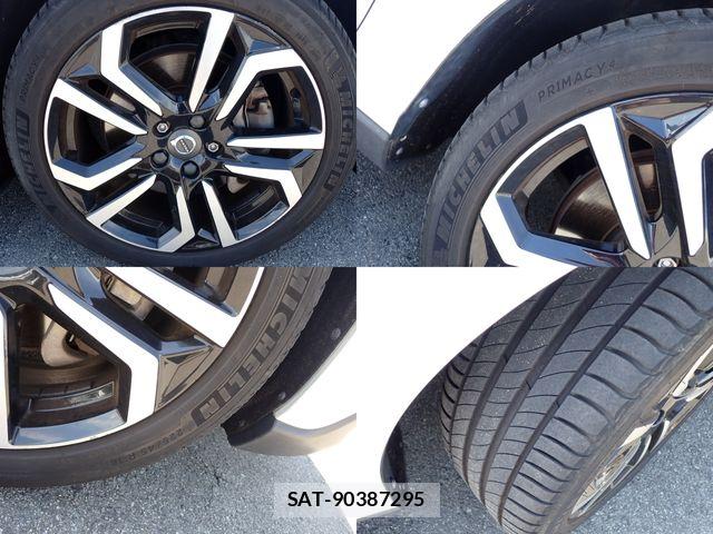 Volvo CROSS COUNTRY 2017-09 8563990-26