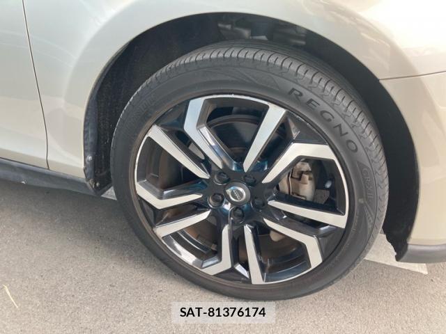 Volvo CROSS COUNTRY 2018-03 8563992-4