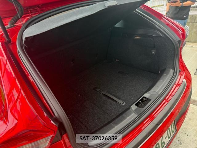 Volvo CROSS COUNTRY 2013-12 8662236-10