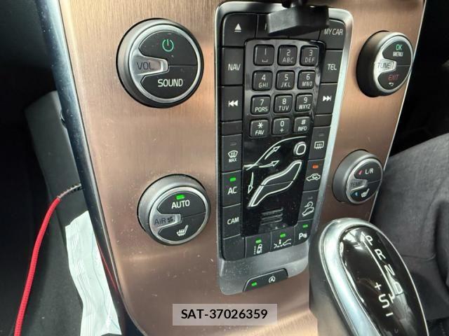 Volvo CROSS COUNTRY 2013-12 8662236-17