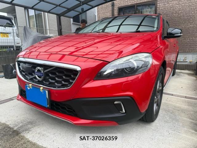Volvo CROSS COUNTRY 2013-12 8662236-1