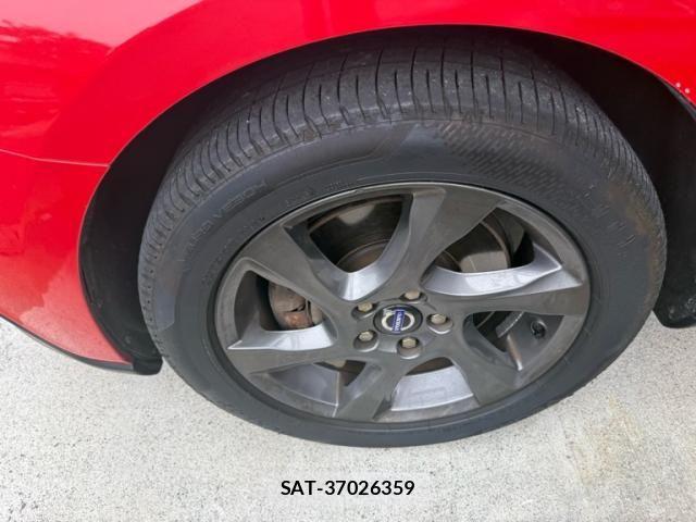 Volvo CROSS COUNTRY 2013-12 8662236-20