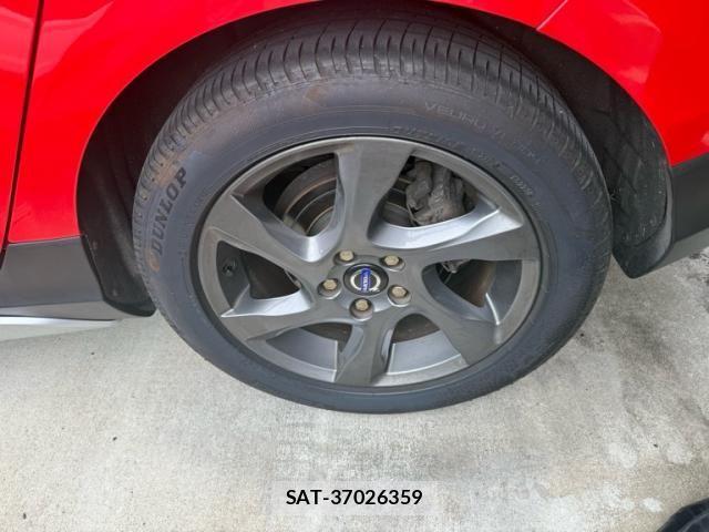 Volvo CROSS COUNTRY 2013-12 8662236-21