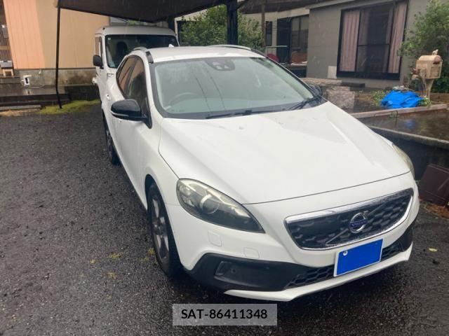 Volvo CROSS COUNTRY 2014-01 8746669-2