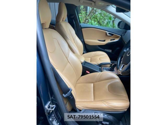 Volvo CROSS COUNTRY 2016-12 8746668-12