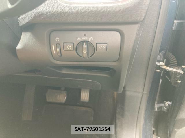 Volvo CROSS COUNTRY 2016-12 8746668-13