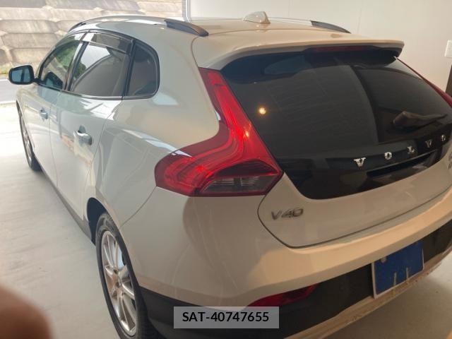 Volvo CROSS COUNTRY 2013-10 8851010-3