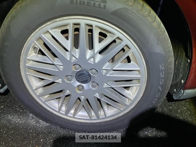 Volvo CROSS COUNTRY 2014-08 8851009-6