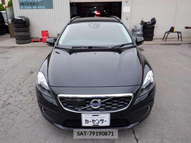 Volvo CROSS COUNTRY 2013-11 8851008-1