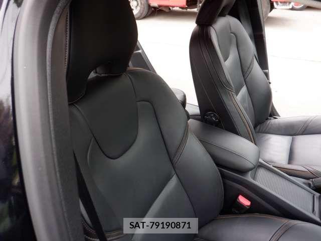 Volvo CROSS COUNTRY 2013-11 8851008-6