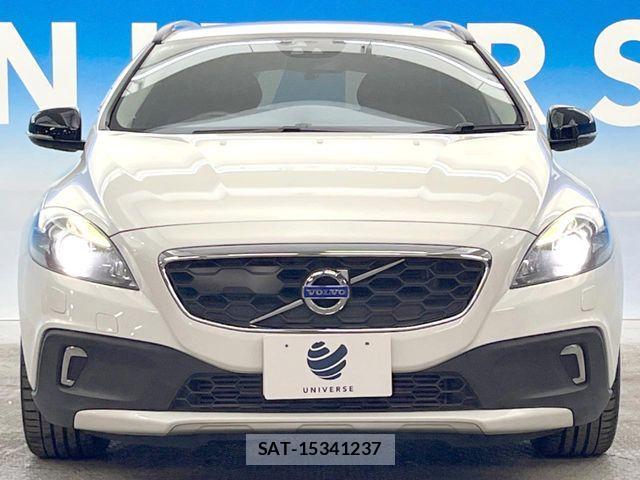 Volvo CROSS COUNTRY 2015-03 8872363-16