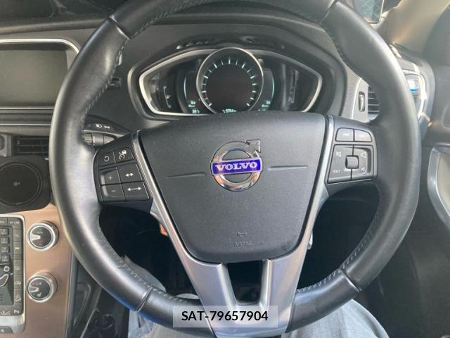 Volvo CROSS COUNTRY 2013-10 8882840-15