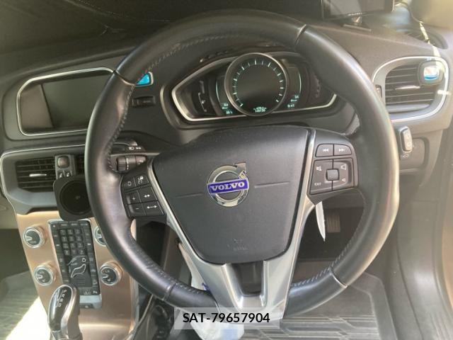 Volvo CROSS COUNTRY 2013-10 8882840-26