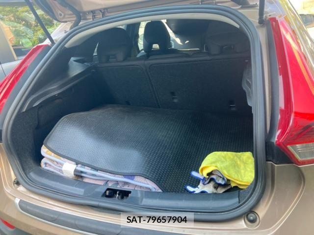 Volvo CROSS COUNTRY 2013-10 8882840-8