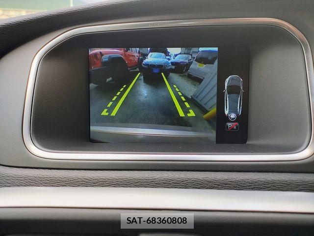 Volvo CROSS COUNTRY 2016-03 8882839-9